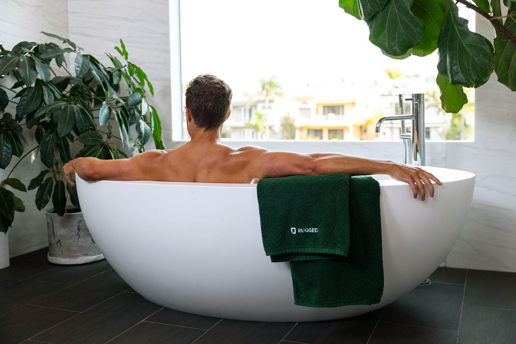 Bath Towels vs. Bath Sheets: Which Is Better For Men?